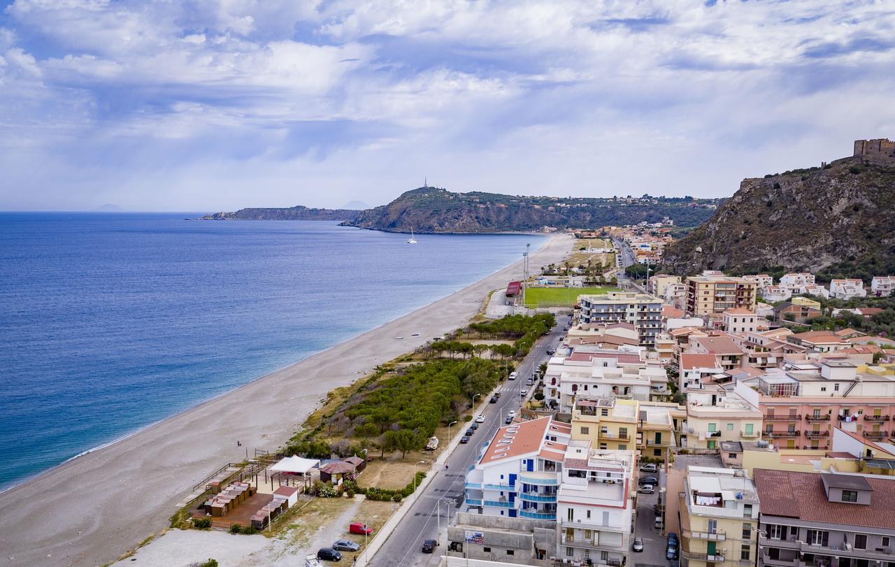 Le Casette Di Ponente Milazzo Exterior foto